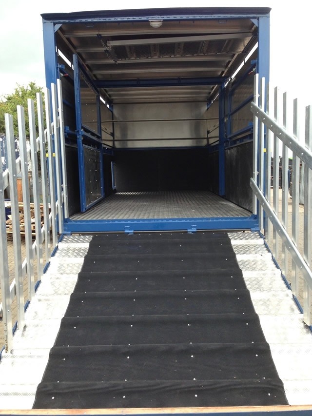 Trailer Ramp Mat
